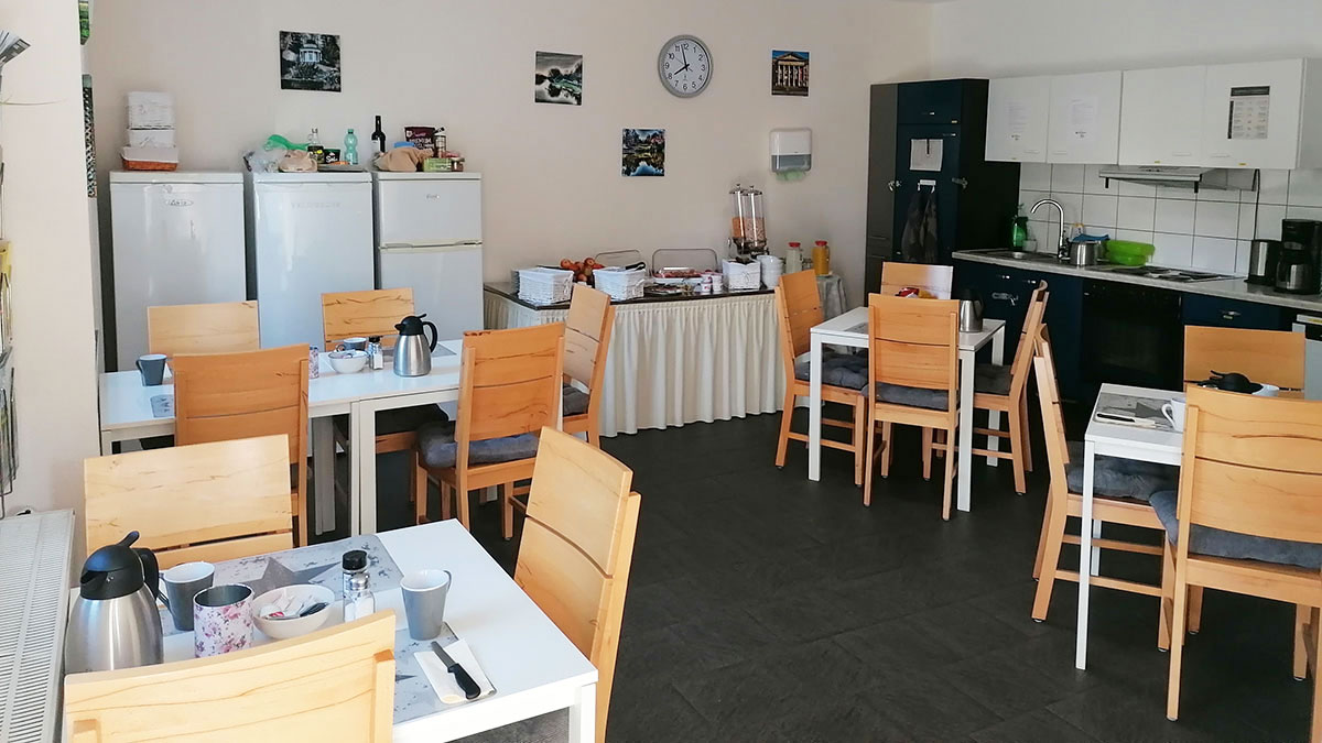 Speisesaal / Gemeinschaftsküche / Kühlschränke
